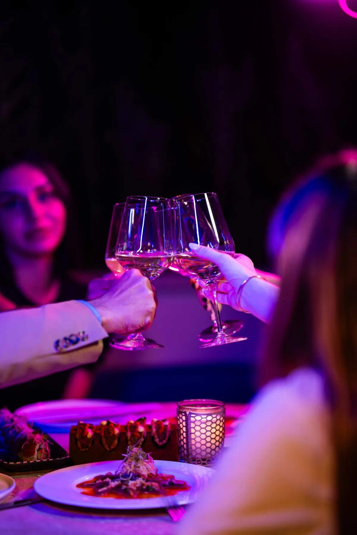 Akira Back — photo 2